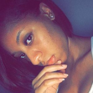 Meet your Posher, Ash